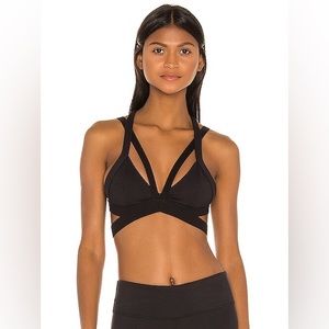 Alo Yoga Black Nadi bra Size Small